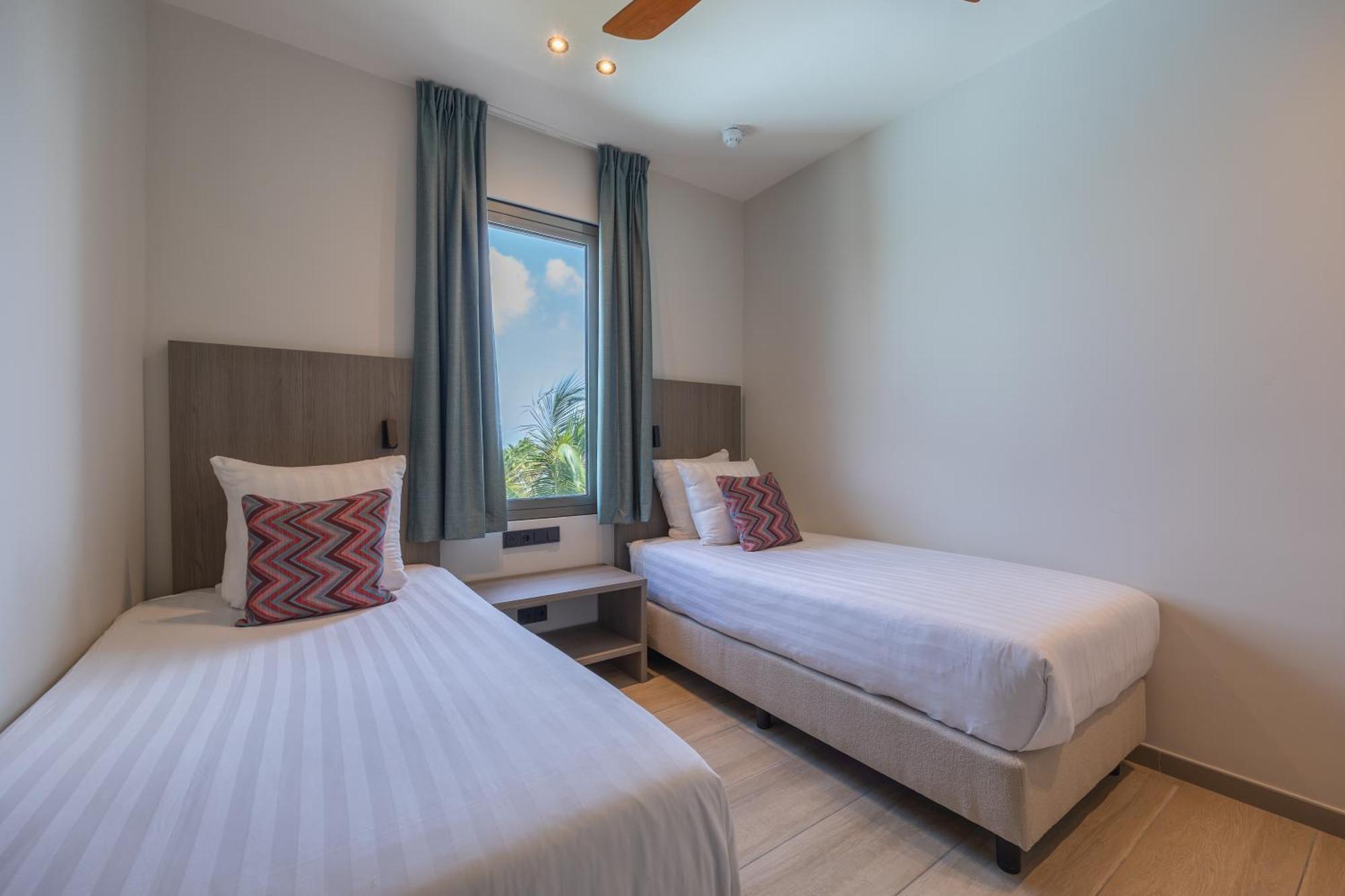 Dolphin Suites & Wellness Curacao วิลเลมสตัด ภายนอก รูปภาพ