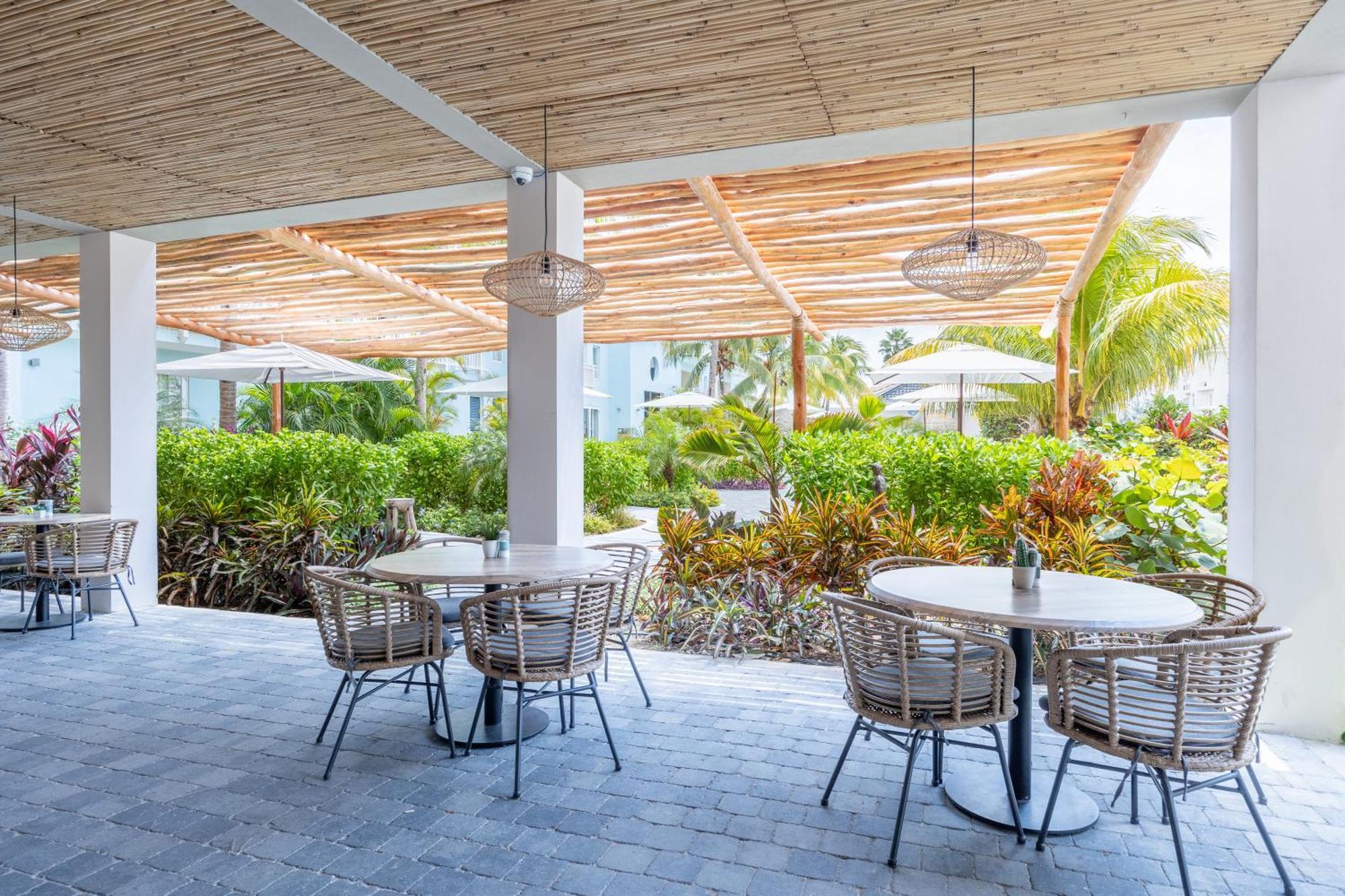 Dolphin Suites & Wellness Curacao วิลเลมสตัด ภายนอก รูปภาพ