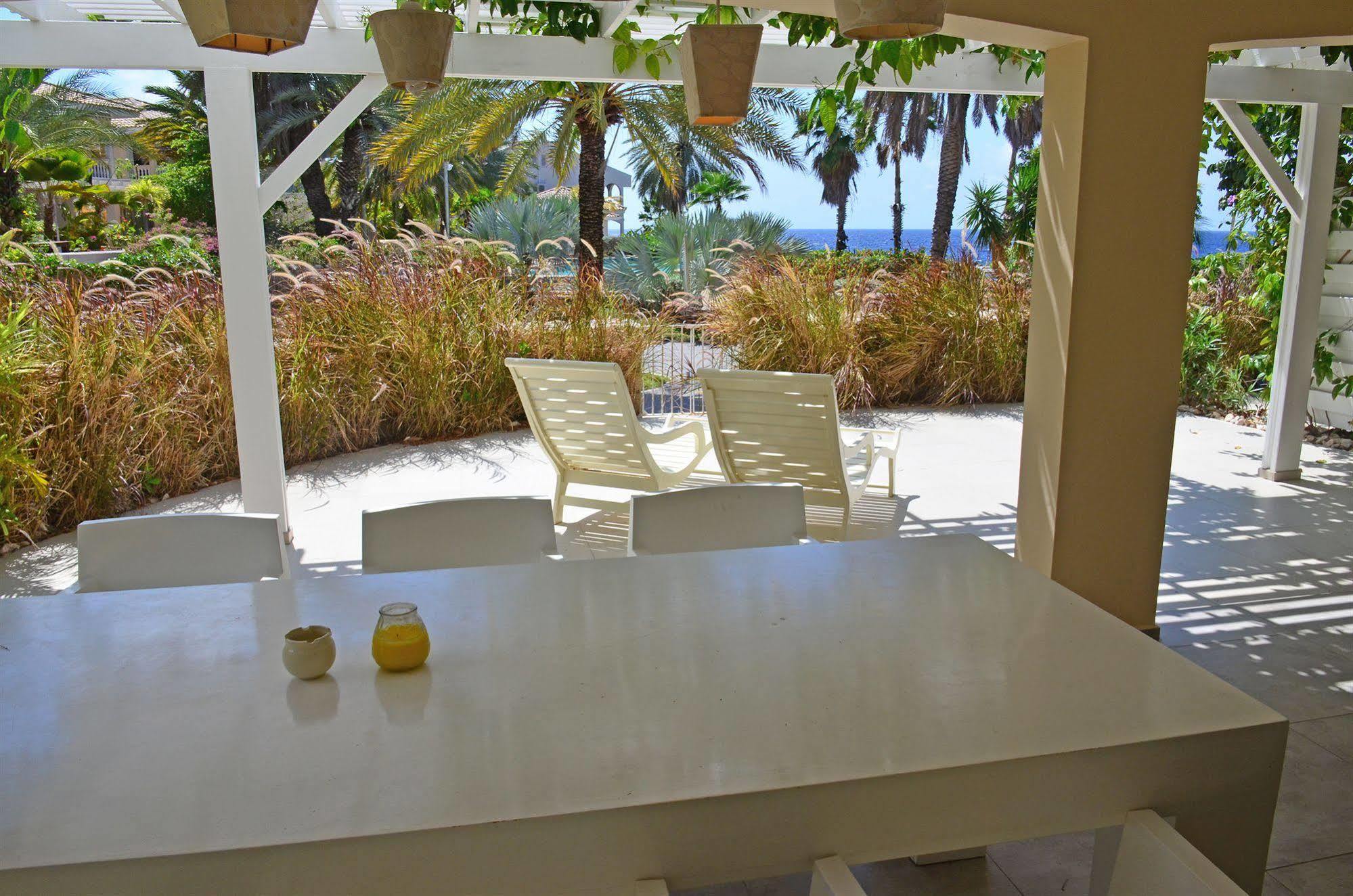 Dolphin Suites & Wellness Curacao วิลเลมสตัด ภายนอก รูปภาพ